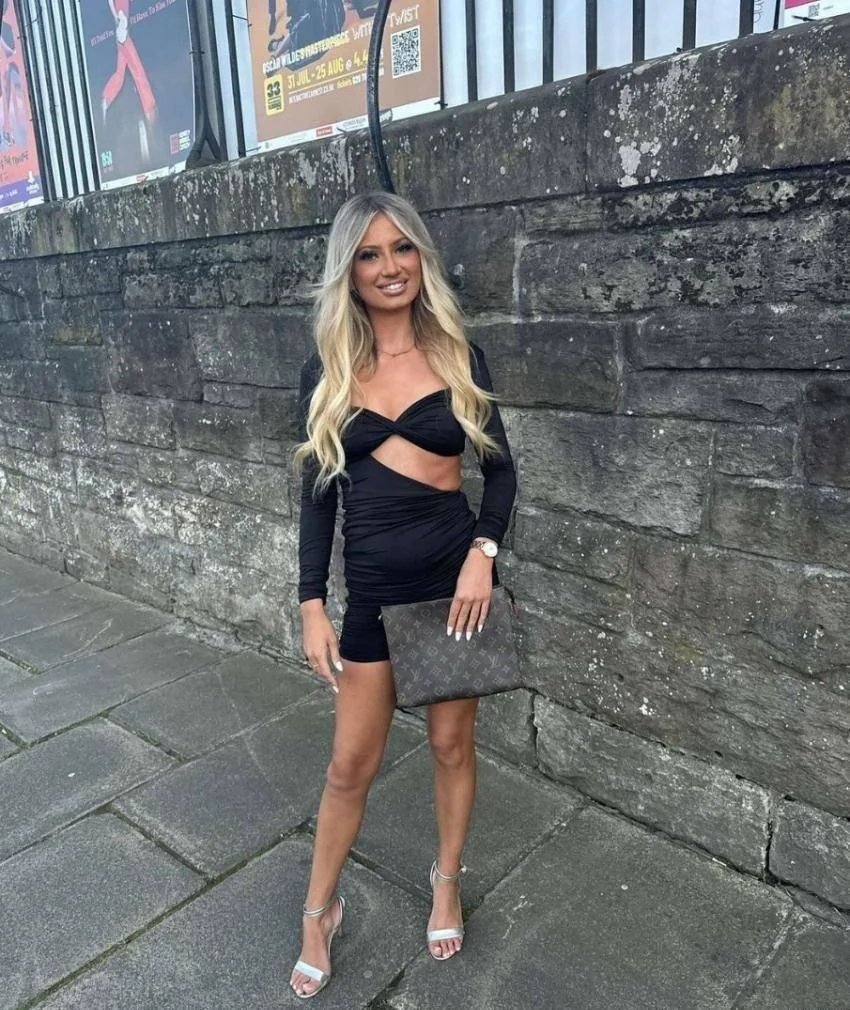 Photo de 001010, 27 ans