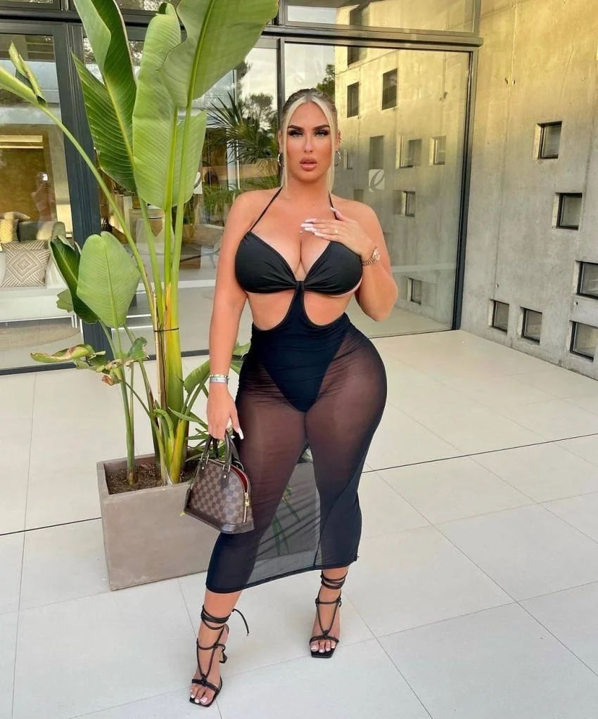 Photo de 232900, 45 ans